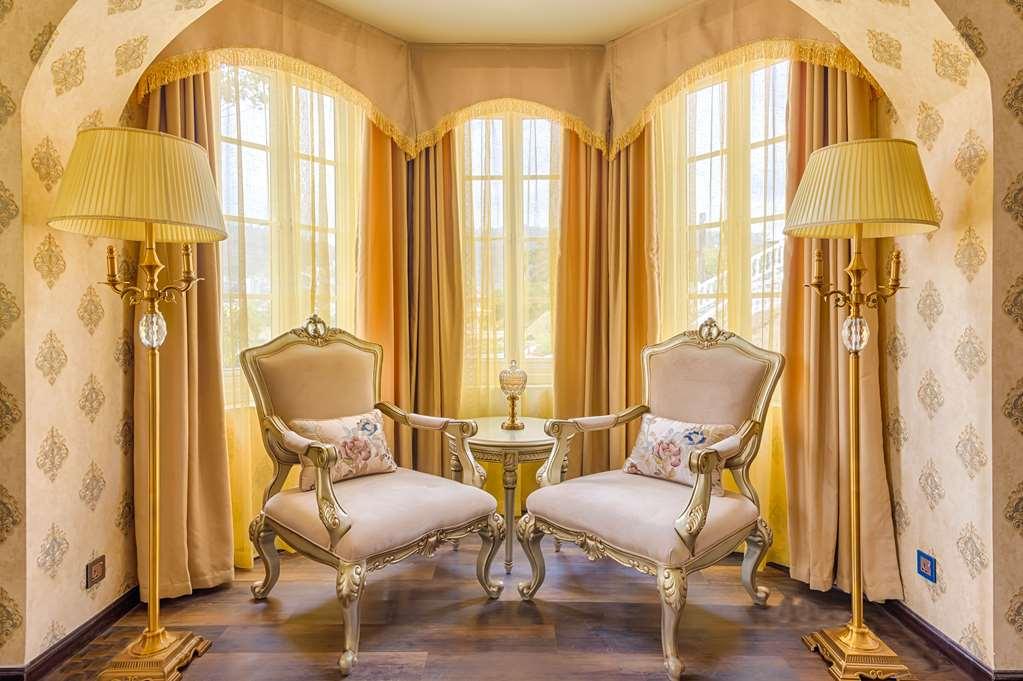The Westbury Palace Nuwara Eliya Quarto foto